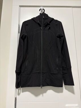 lululemon athletica Black Hooded In stride Jacket